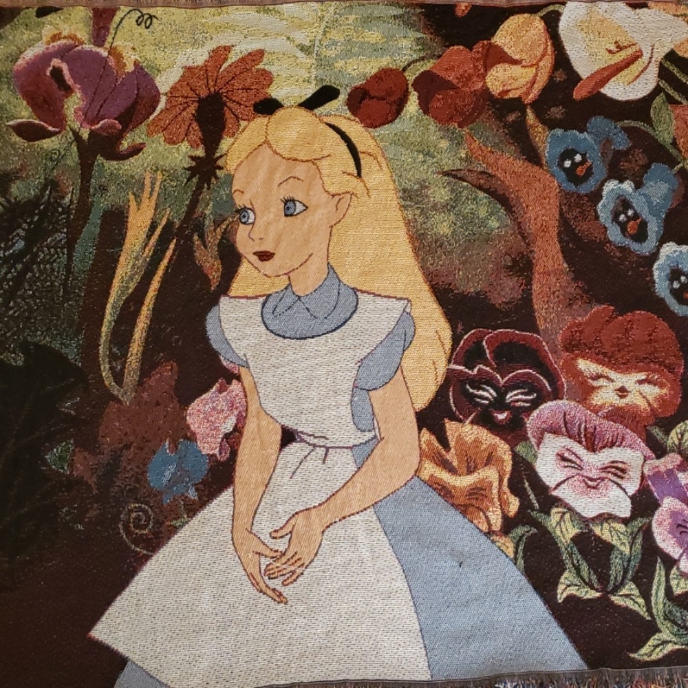 Throw blanket